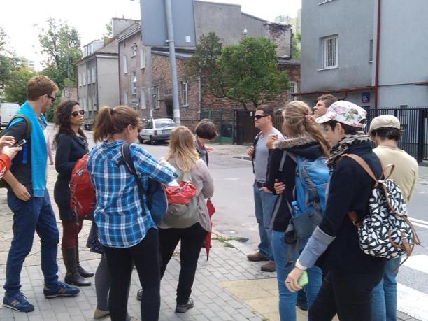 Izraelscy edukatorzy na Grochowie. Fot. Stowarzyszenie imienia Szymona An-skiego.